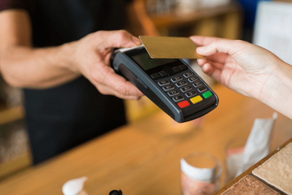 Những lý do nên rút tiền thẻ tín dụng Hoàng Mai tại Daohanthe365